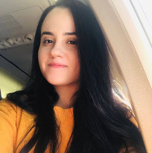 Meet your Posher, Letícia